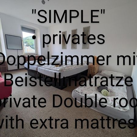 Monkey Factory - Mini Home-Stay Hostel Traben-Trarbach Eksteriør billede